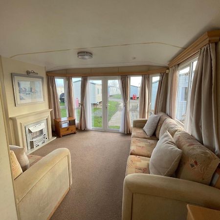 N28 Chill Place Minimum Of 2 Nights At At All Times Please Be Aware Passes Must Be Purchased From Reception Seperately Costs Dependant On Stay Tunstall  Exterior foto